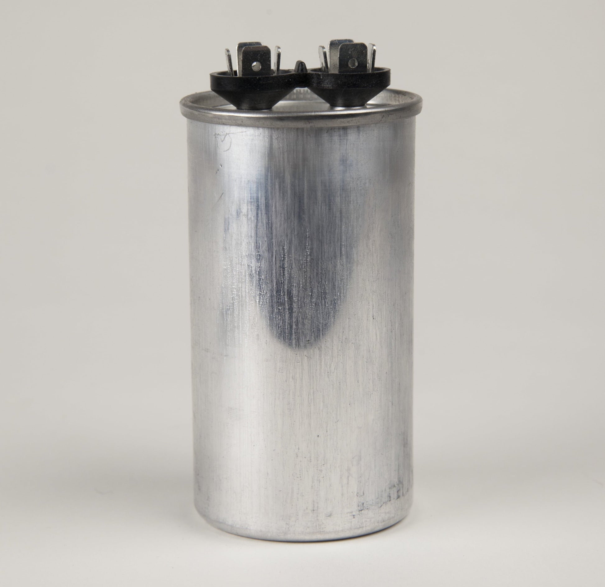 Run Capacitor / Round for 1 1/2hp Motor